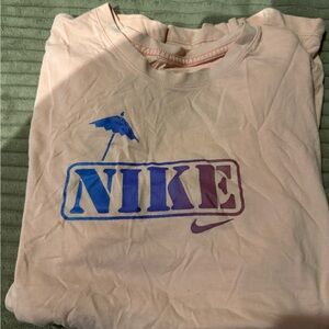 Nike men’s pink short sleeve graphic Tee